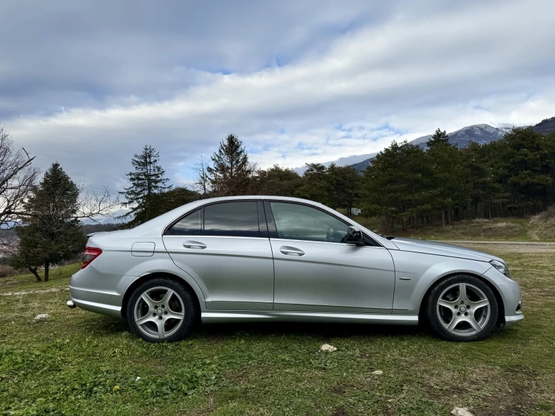 Mercedes-Benz C 220 AMG Pack Avantgarde, снимка 12 - Автомобили и джипове - 49152688