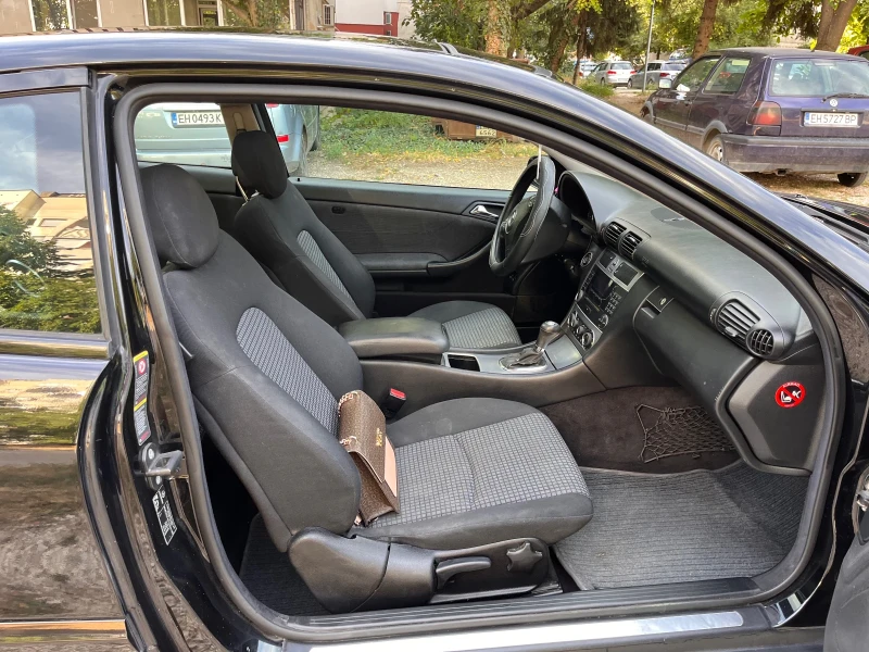Mercedes-Benz C 180, снимка 6 - Автомобили и джипове - 53137075