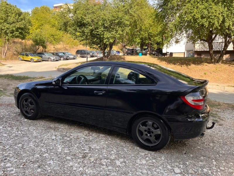 Mercedes-Benz C 180, снимка 3 - Автомобили и джипове - 53137075