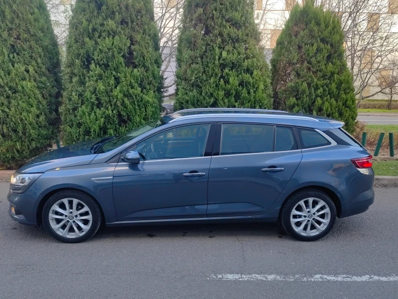 Renault Megane 1.5dci Автомат EDC, снимка 3 - Автомобили и джипове - 52688780