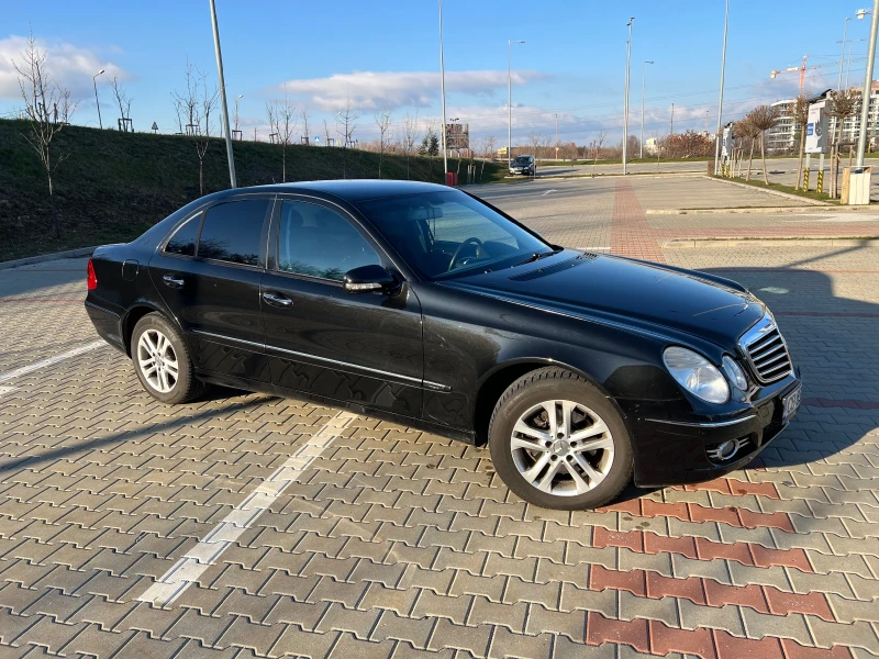 Mercedes-Benz E 280 4-matic 5G tronic, снимка 5 - Автомобили и джипове - 52968293