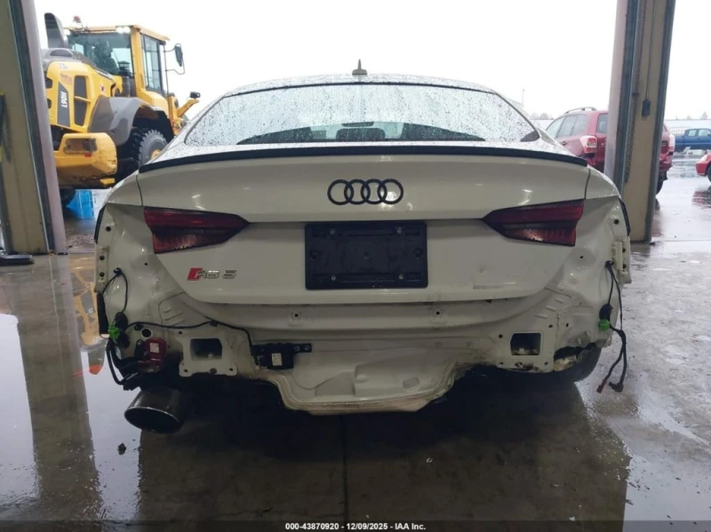 Audi Rs5 * 2.9T * CARFAX * БЕЗ ПЪРВОНАЧАЛНА ВНОСКА, снимка 17 - Автомобили и джипове - 53047003