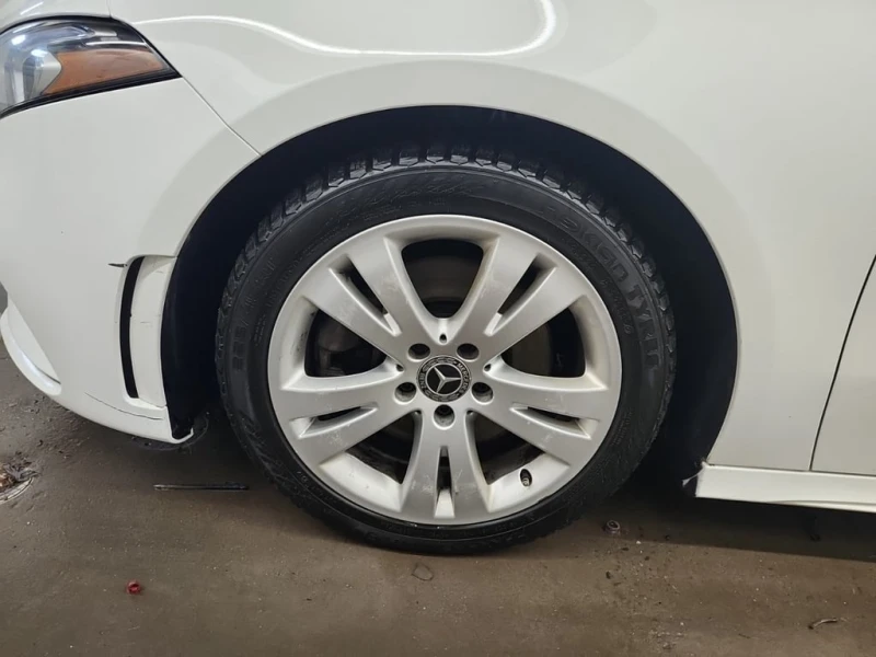 Mercedes-Benz A 220 * CARFAX * БЕЗ ПЪРВОНАЧАЛНА ВНОСКА, снимка 6 - Автомобили и джипове - 53238894