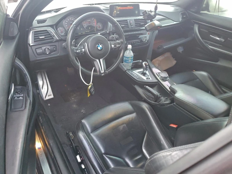 BMW M4 Harman Kardon* HUD* Memory* Подгреви* Камера, снимка 8 - Автомобили и джипове - 53271536