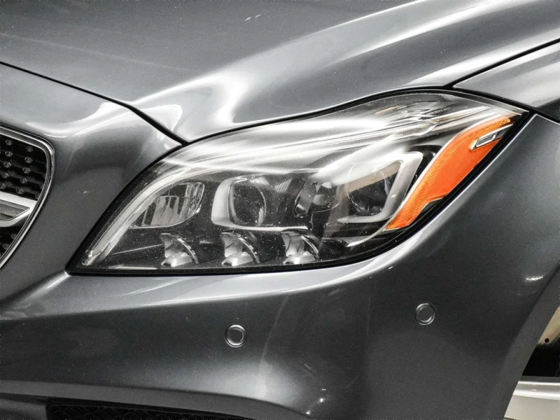 Mercedes-Benz CLS 400 * CARFAX * ЦЕНА ДО БЪЛГАРИЯ, снимка 8 - Автомобили и джипове - 53309413