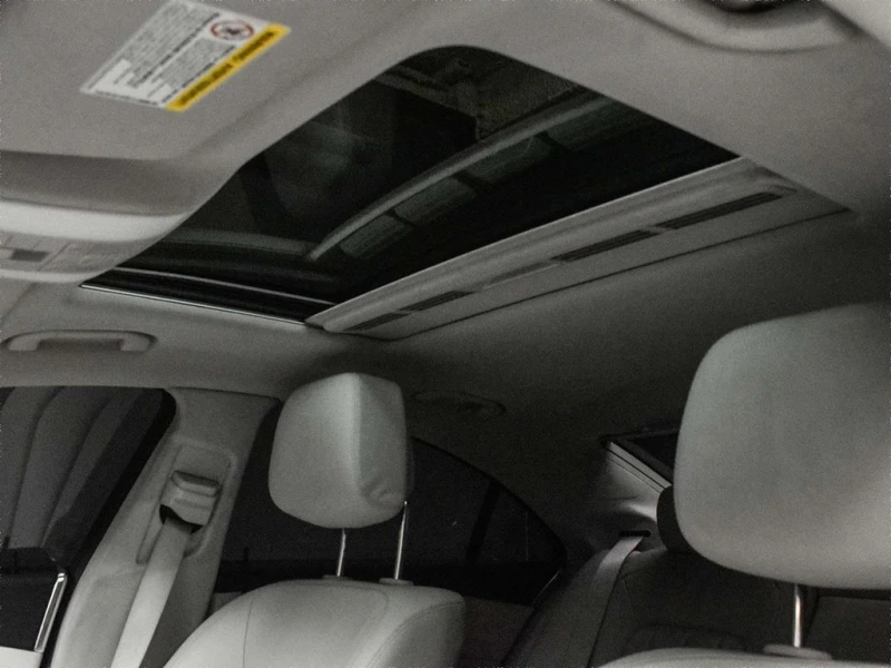 Mercedes-Benz CLS 400 * CARFAX * ЦЕНА ДО БЪЛГАРИЯ, снимка 15 - Автомобили и джипове - 53309413