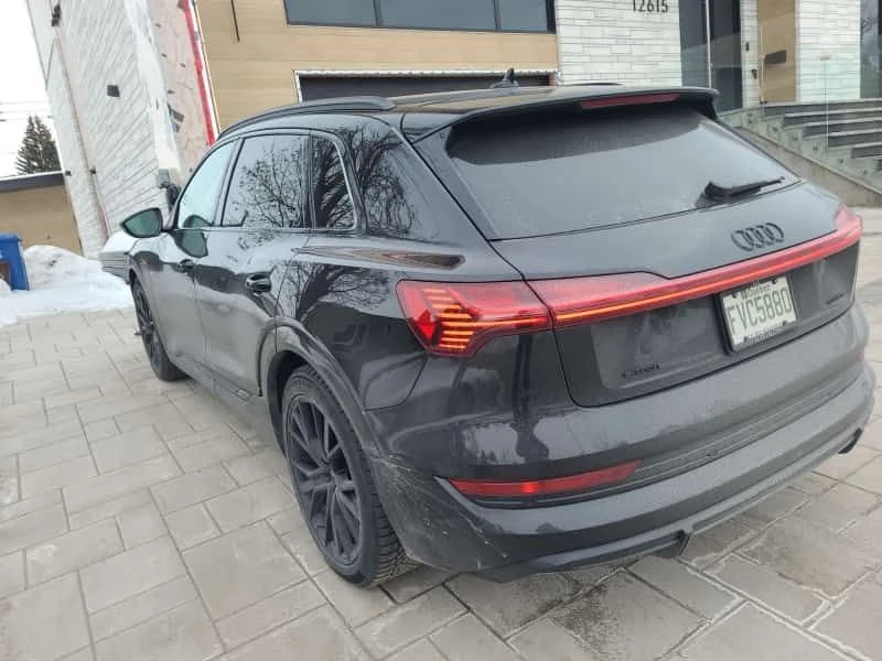 Audi E-Tron PROGRESSIV  CARFAX, снимка 13 - Автомобили и джипове - 53717038