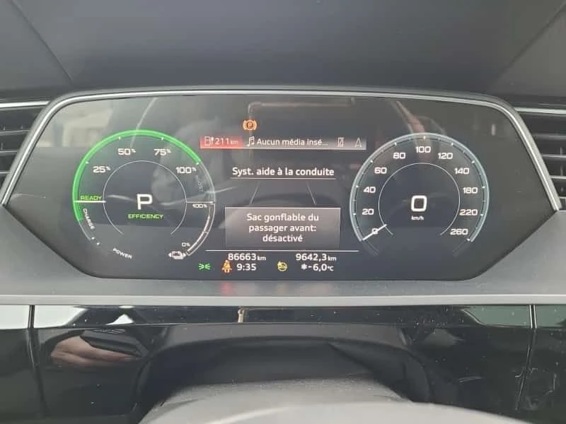 Audi E-Tron PROGRESSIV  CARFAX - изображение 7