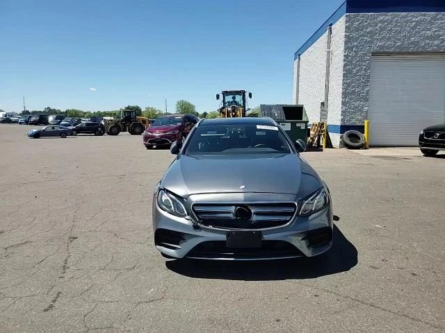 Mercedes-Benz E 400 3.0l 4Matic, снимка 13 - Автомобили и джипове - 54879579