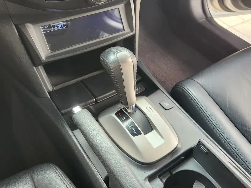 Honda Accord 3.5, снимка 9 - Автомобили и джипове - 55715349