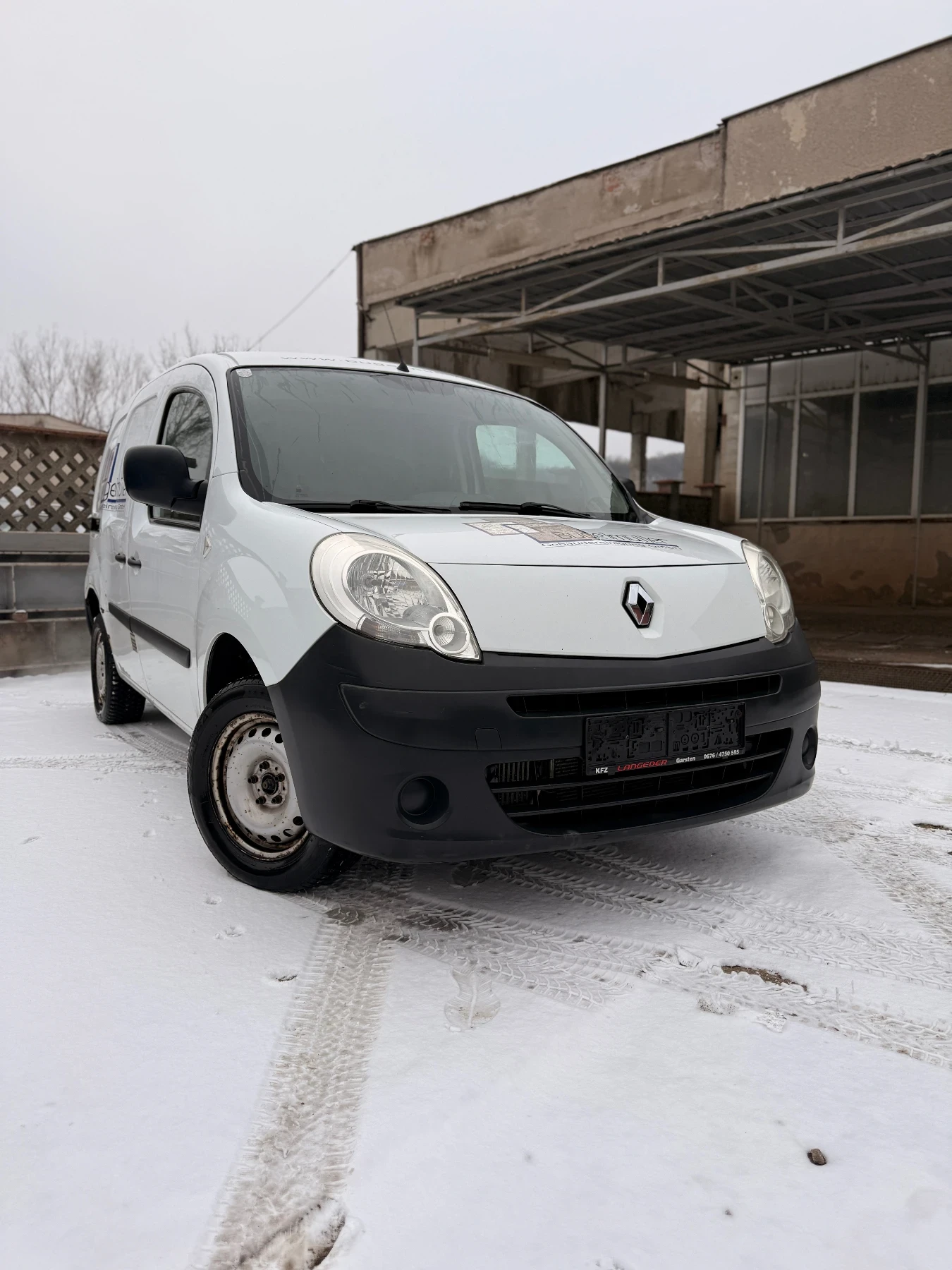 Renault Kangoo 1.5 DCI/Климатик/Сервизна книжка/Обслужен, снимка 1