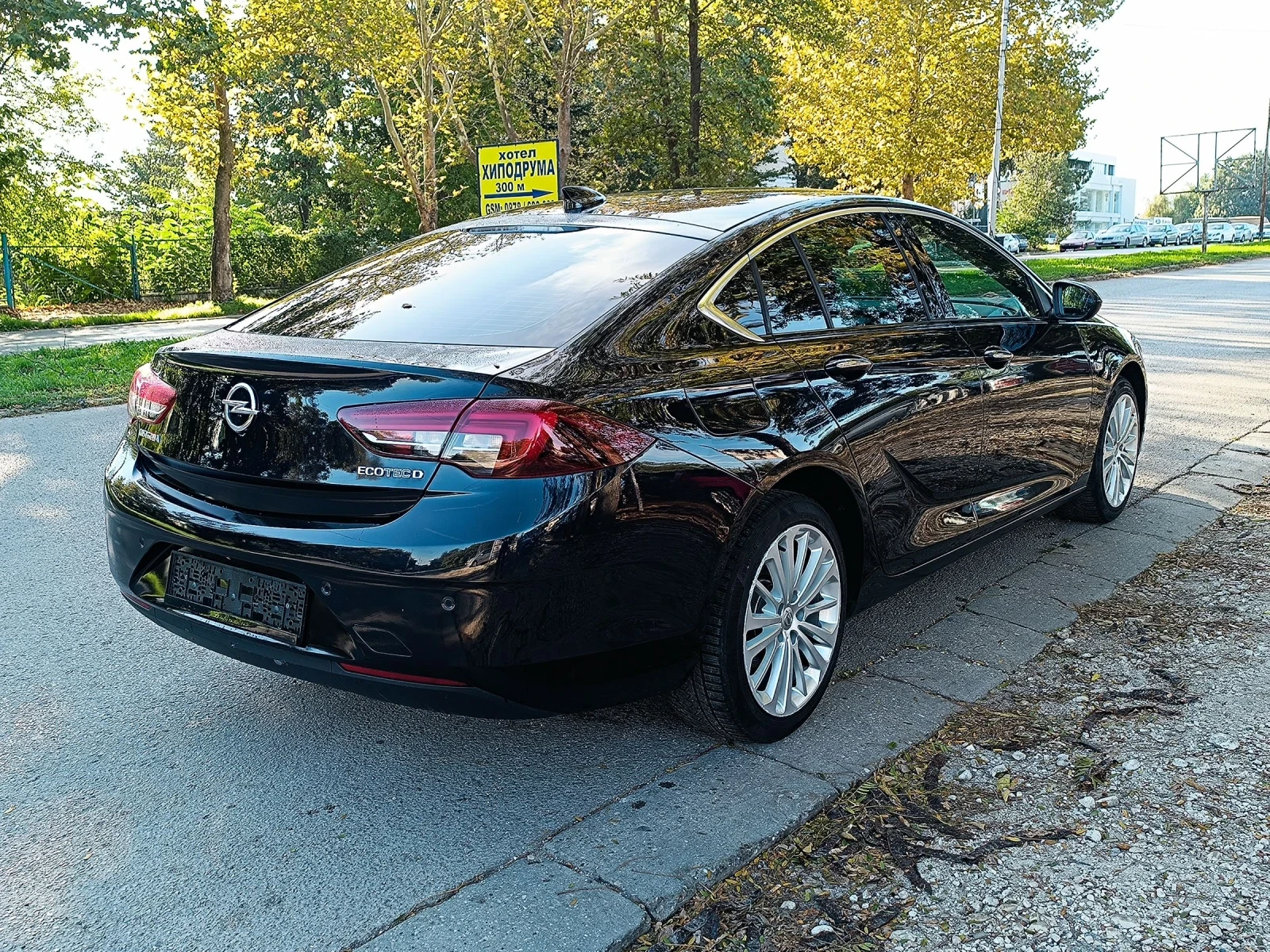 Opel Insignia Grand Sport  - изображение 6