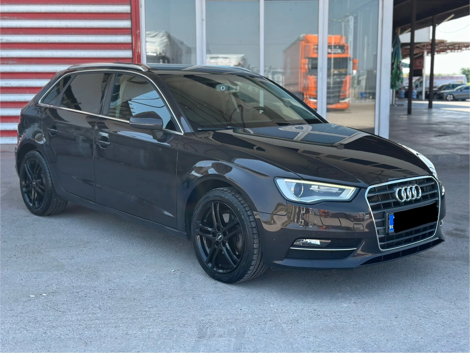 Audi A3 2.0tdi avtomatik - изображение 3