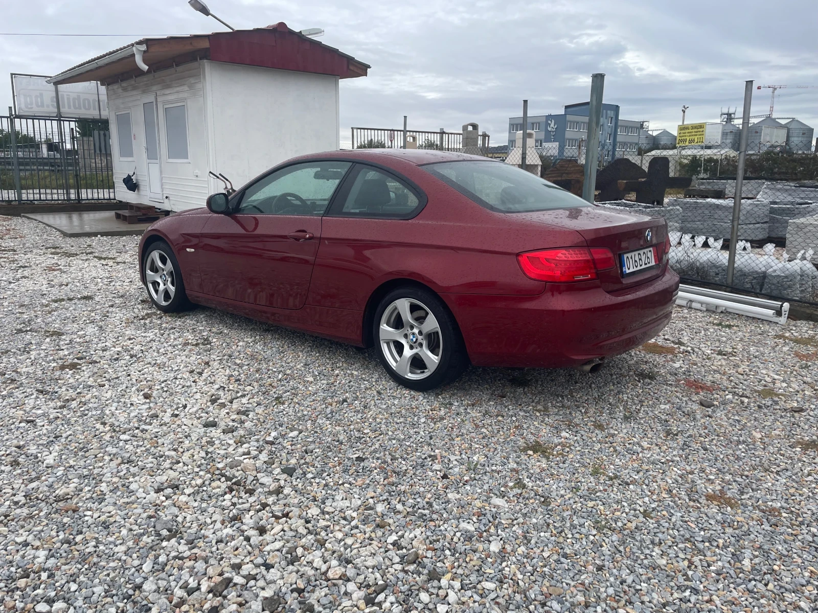 BMW 320  - изображение 6