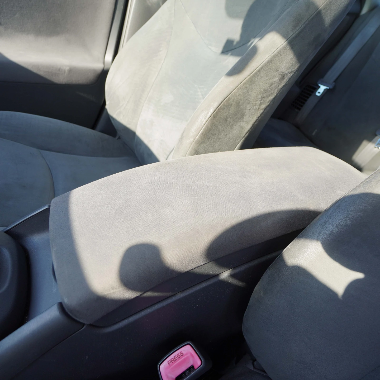 Toyota Prius 1.8 Hybrid - изображение 10