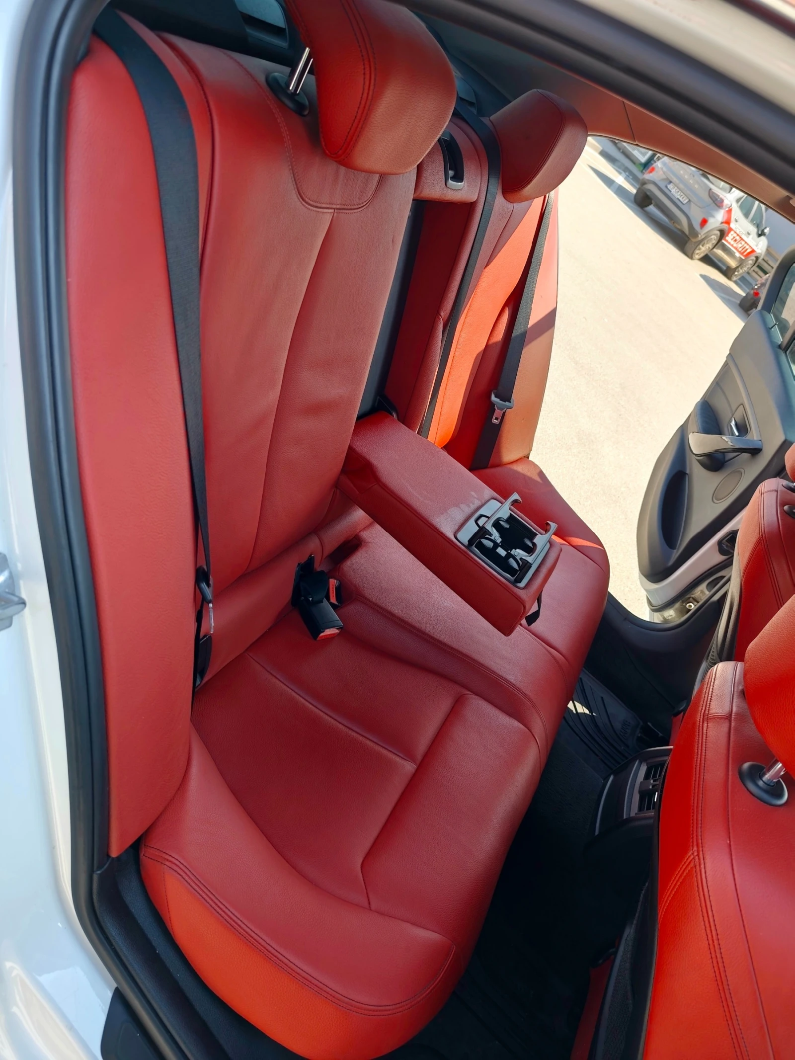 BMW 328 X-DRIVE FULL M PACK, снимка 10 - Автомобили и джипове - 53754643