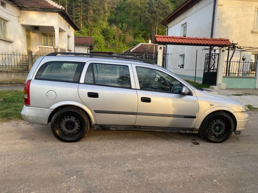 Opel Astra, снимка 2 - Автомобили и джипове - 54372113