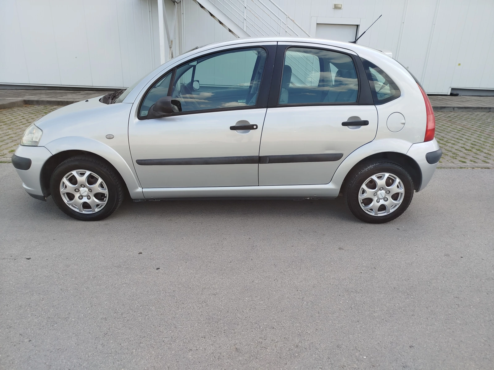 Citroen C3 1.1-60кс.КЛИМАТИК, снимка 3 - Автомобили и джипове - 54824346