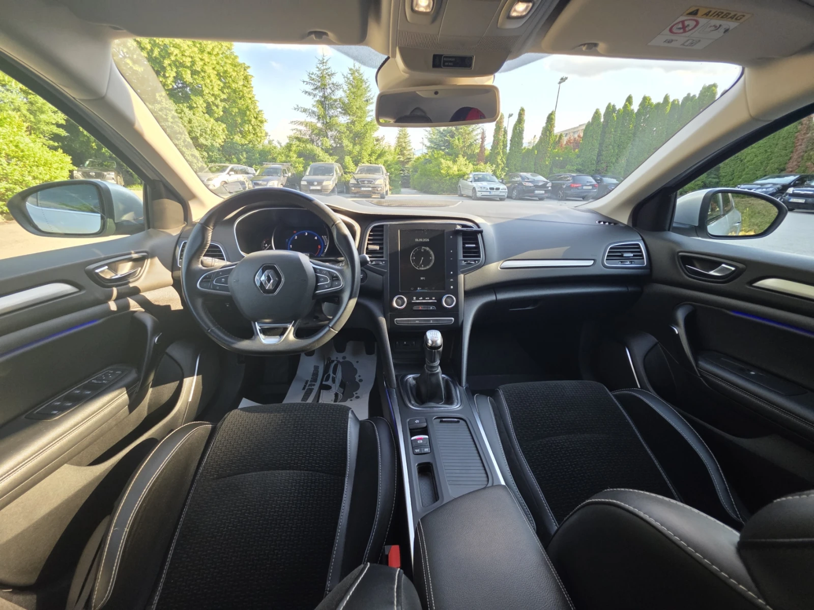 Renault Megane Intens 1.5 dCi / 110к.с, снимка 14 - Автомобили и джипове - 54848920