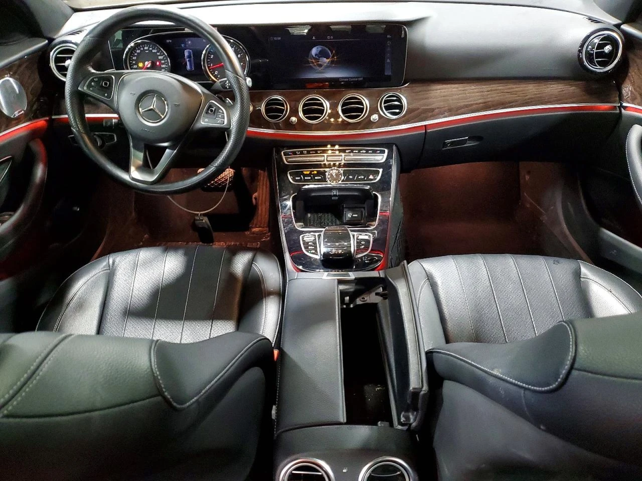 Mercedes-Benz E 400 3.0l 4Matic, снимка 8 - Автомобили и джипове - 54879579