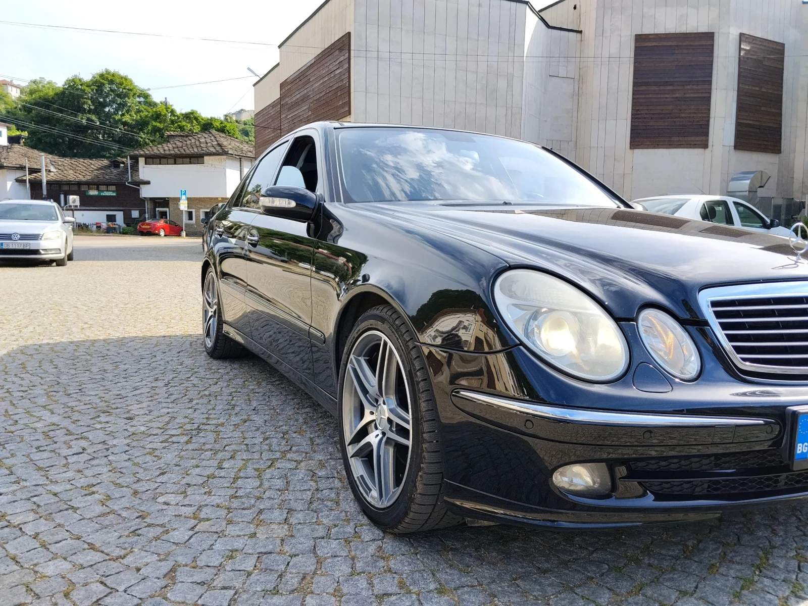 Mercedes-Benz E 320, снимка 9 - Автомобили и джипове - 54947091
