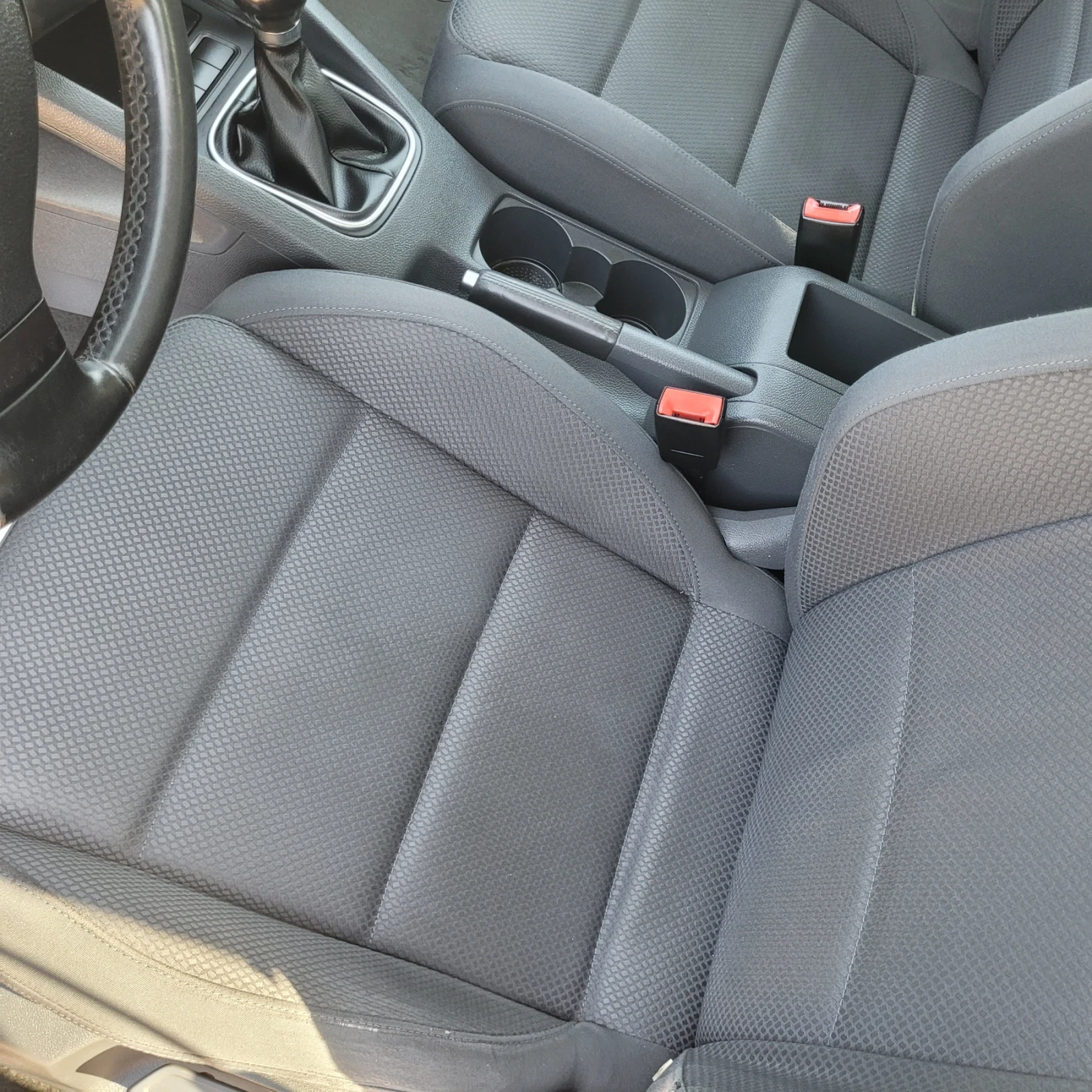 VW Golf 2.0tdi/140k.c., снимка 9 - Автомобили и джипове - 55117319