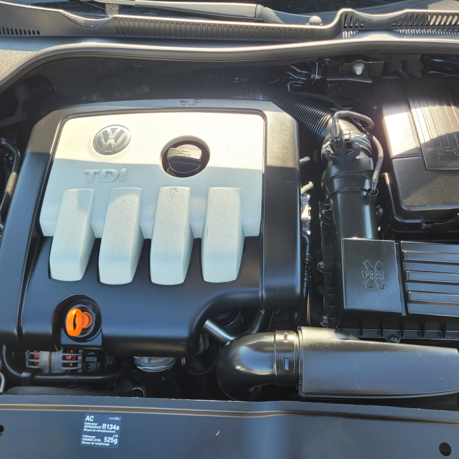 VW Golf 2.0tdi/140k.c., снимка 11 - Автомобили и джипове - 55117319
