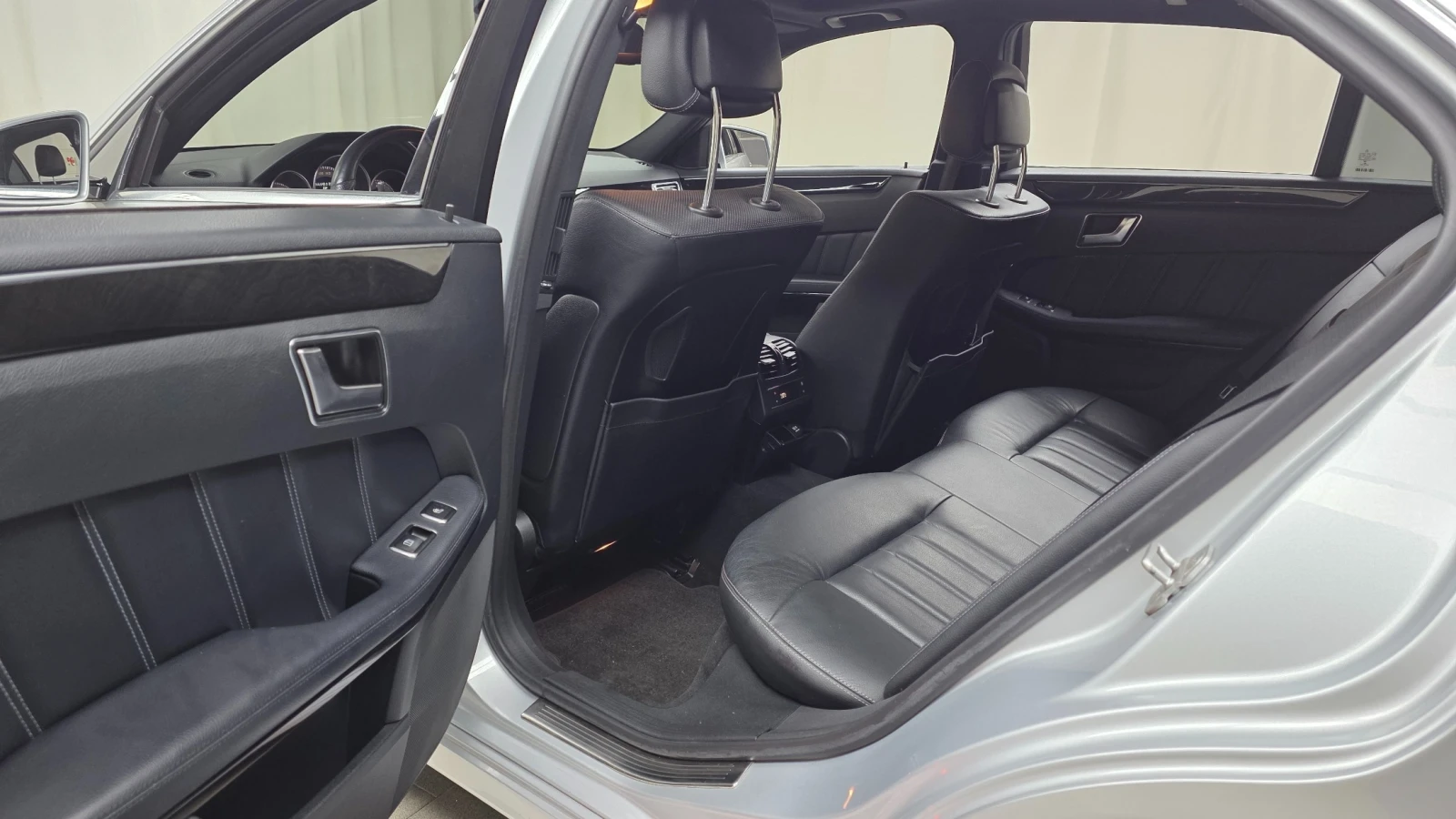 Mercedes-Benz E 350 3.5 V6 4MATIC | Mobile.bg � ����������� 9