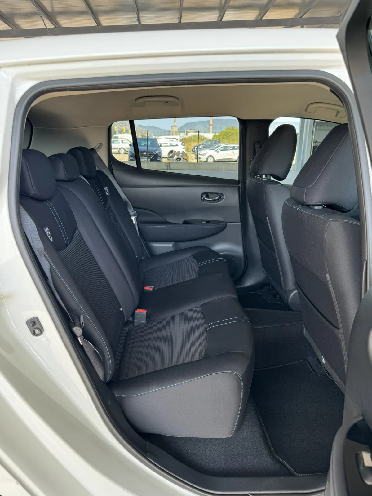Nissan Leaf  123ps* �������* ����* ������ | Mobile.bg � ����������� 12