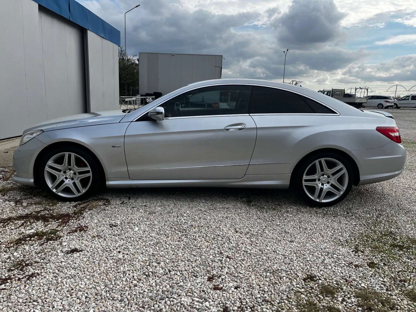 Mercedes-Benz E 350 350Cdi, снимка 4 - Автомобили и джипове - 56745702