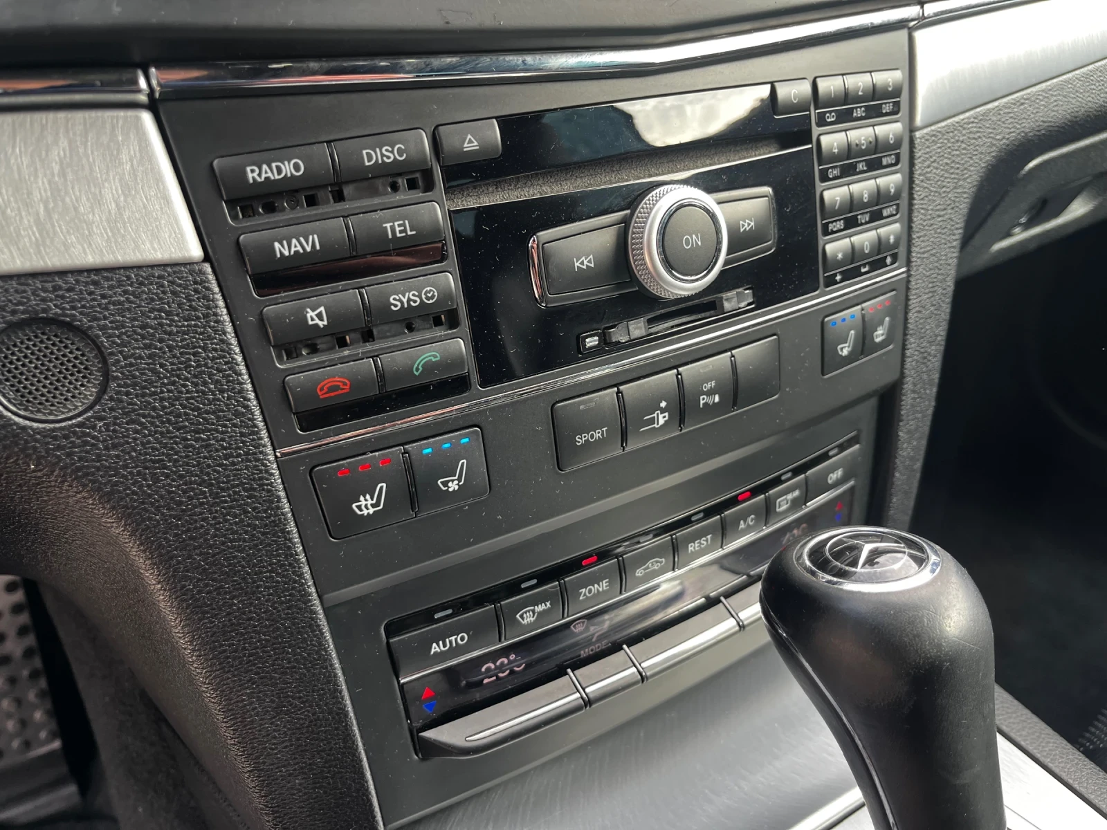 Mercedes-Benz E 350 350Cdi, снимка 11 - Автомобили и джипове - 56745702