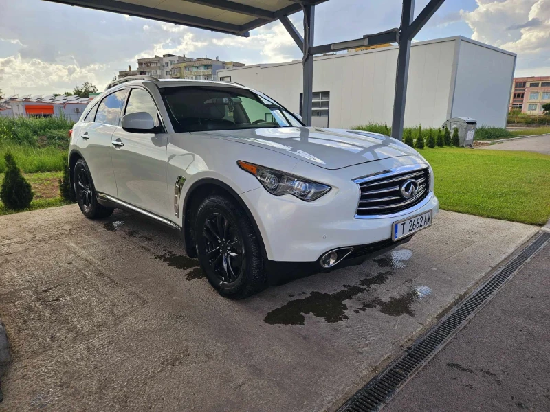 Infiniti Fx 35, снимка 2 - Автомобили и джипове - 48411341