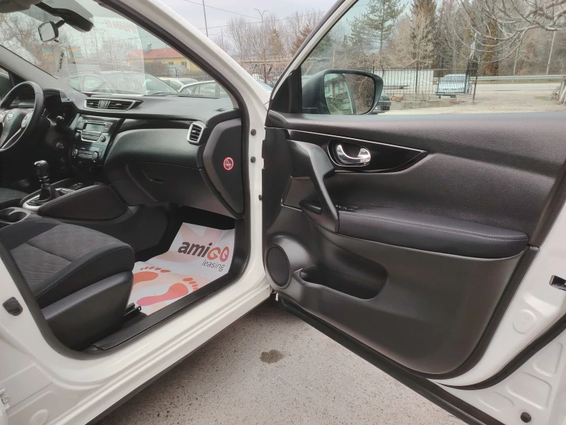 Nissan Qashqai 1.5 DCI, снимка 5 - Автомобили и джипове - 48957123