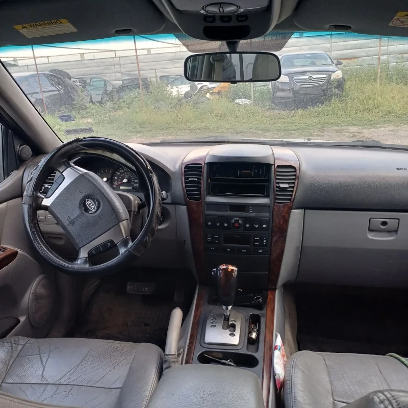 Kia Sorento 2.5crdi, снимка 4 - Автомобили и джипове - 49030760