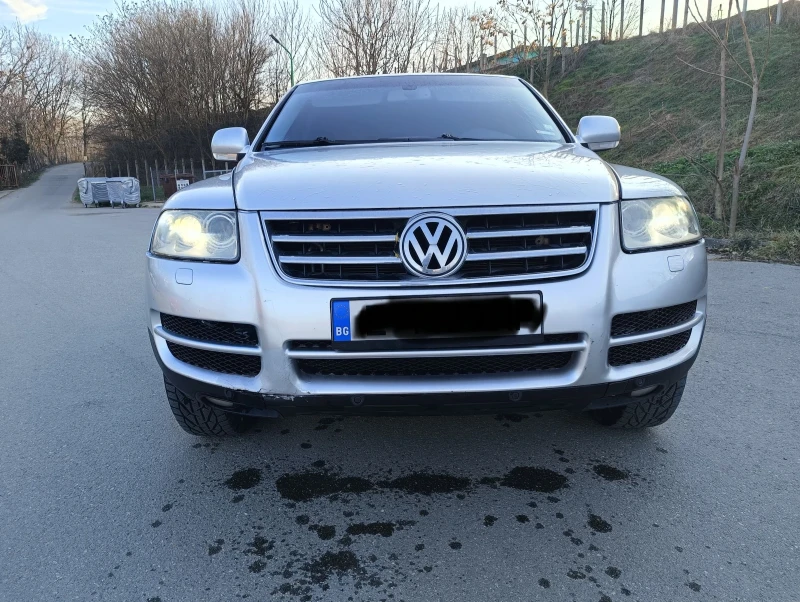 VW Touareg 2.5 R5, снимка 1 - Автомобили и джипове - 49042921