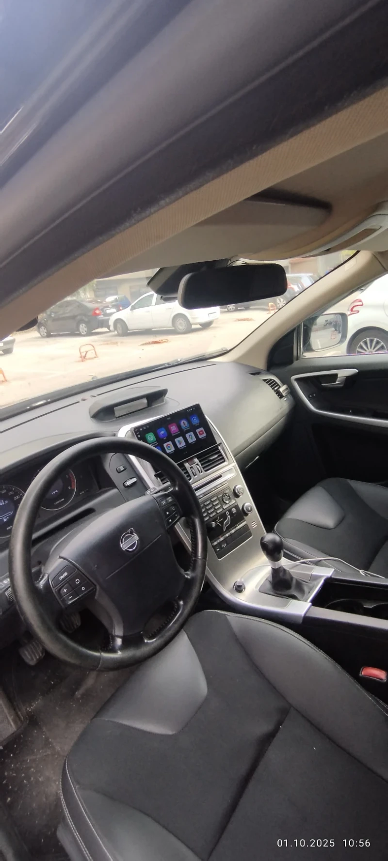 Volvo XC60 2.4 D5, снимка 13 - Автомобили и джипове - 52081759