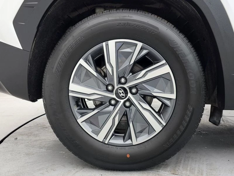 Hyundai Tucson 1.6 Automatic, снимка 5 - Автомобили и джипове - 55843696