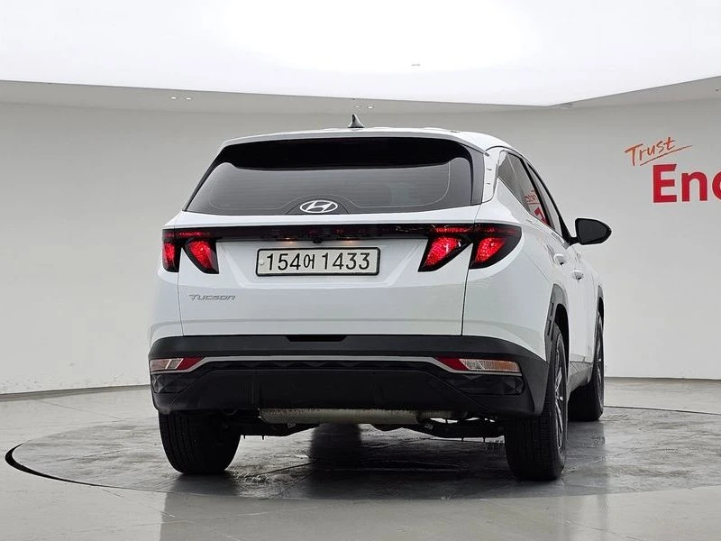 Hyundai Tucson 1.6 Automatic, снимка 4 - Автомобили и джипове - 55843696