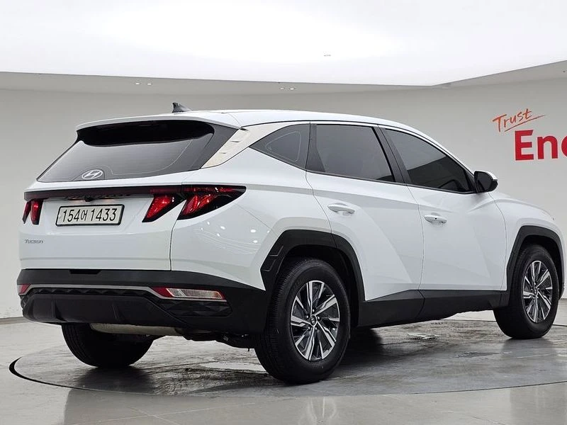 Hyundai Tucson 1.6 Automatic, снимка 2 - Автомобили и джипове - 55843696