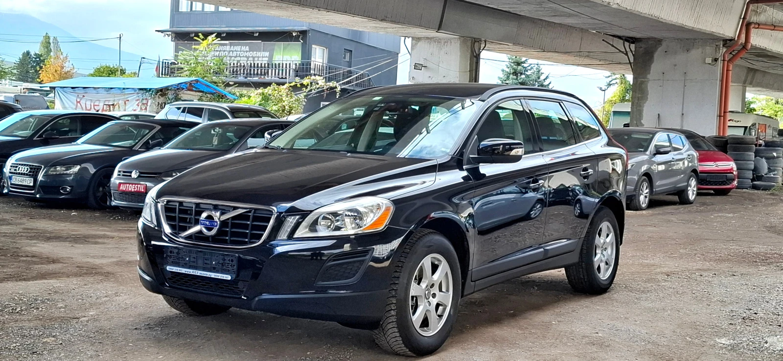 Volvo XC60 D3 СЕРВ.ДОК. , снимка 1