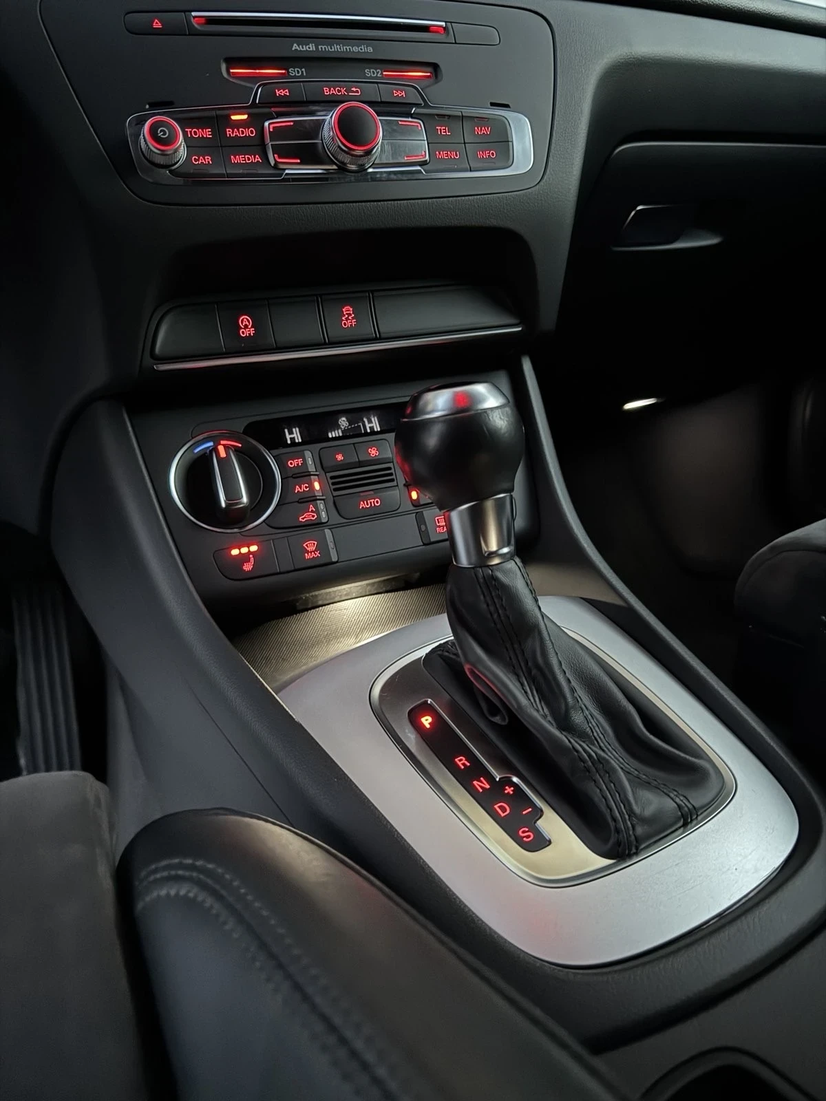 Audi Q3 4x4-2.0TDI-150ps.  ����� �������� �������!  | Mobile.bg � ����������� 13