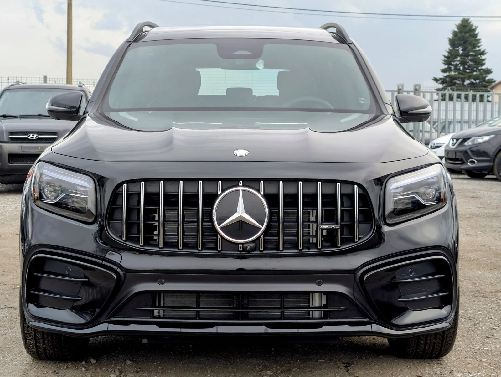 Mercedes-Benz GLB 35 AMG* 25km* ЧистоНов - изображение 2
