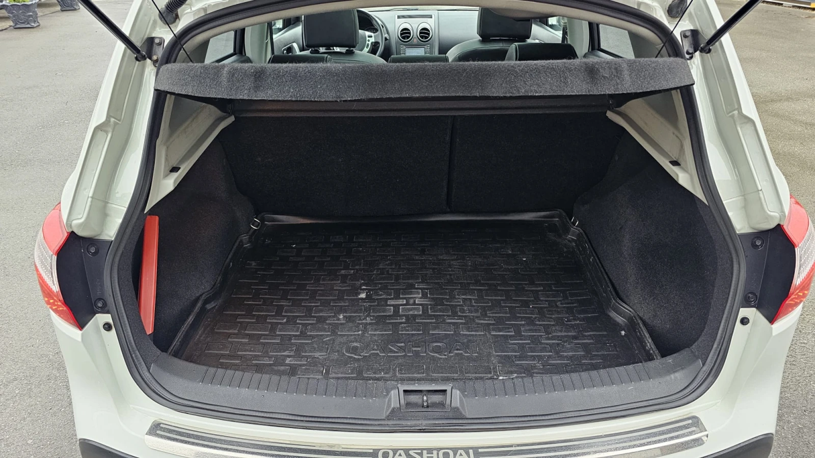 Nissan Qashqai 2.0i 6SP CH-8.-FULL- .- | Mobile.bg   15