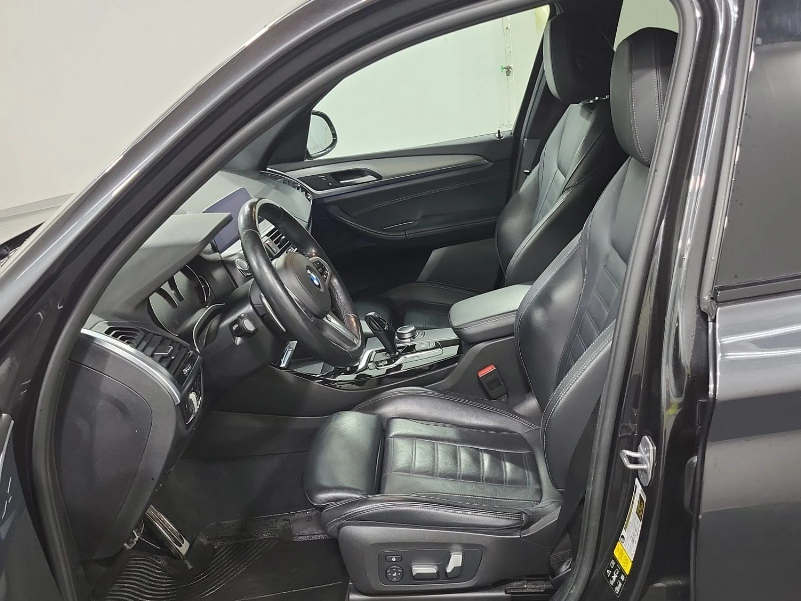 BMW X3 xDrive30i С РЕГИСТРАЦИЯ & АВТО КРЕДИТ , снимка 5 - Автомобили и джипове - 53907705