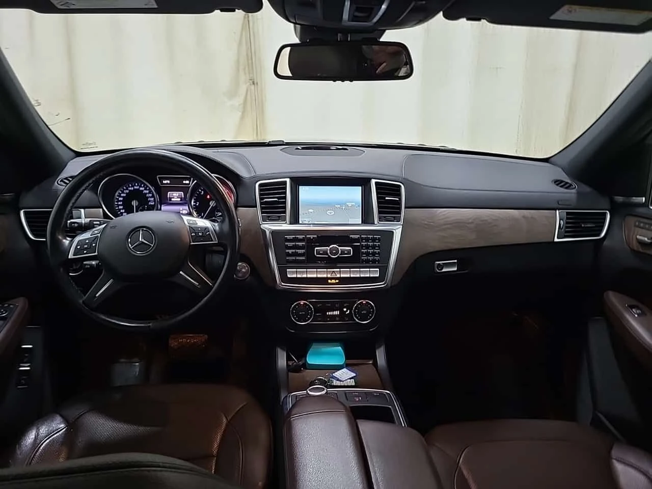 Mercedes-Benz GL 350 BlueTEC /CARFAX/Погрев/Обдух/Пан0/360 Кам/Памет, снимка 11 - Автомобили и джипове - 54046796