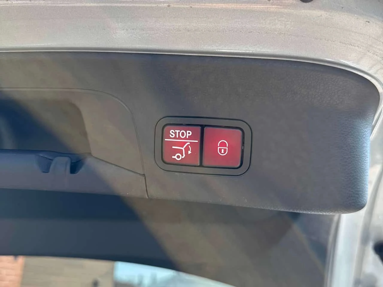 Mercedes-Benz GLC 300 COUPE/360 КАМЕРИ/БЕЗ ЗАБЕЛЕЖКИ , снимка 14 - Автомобили и джипове - 54171166