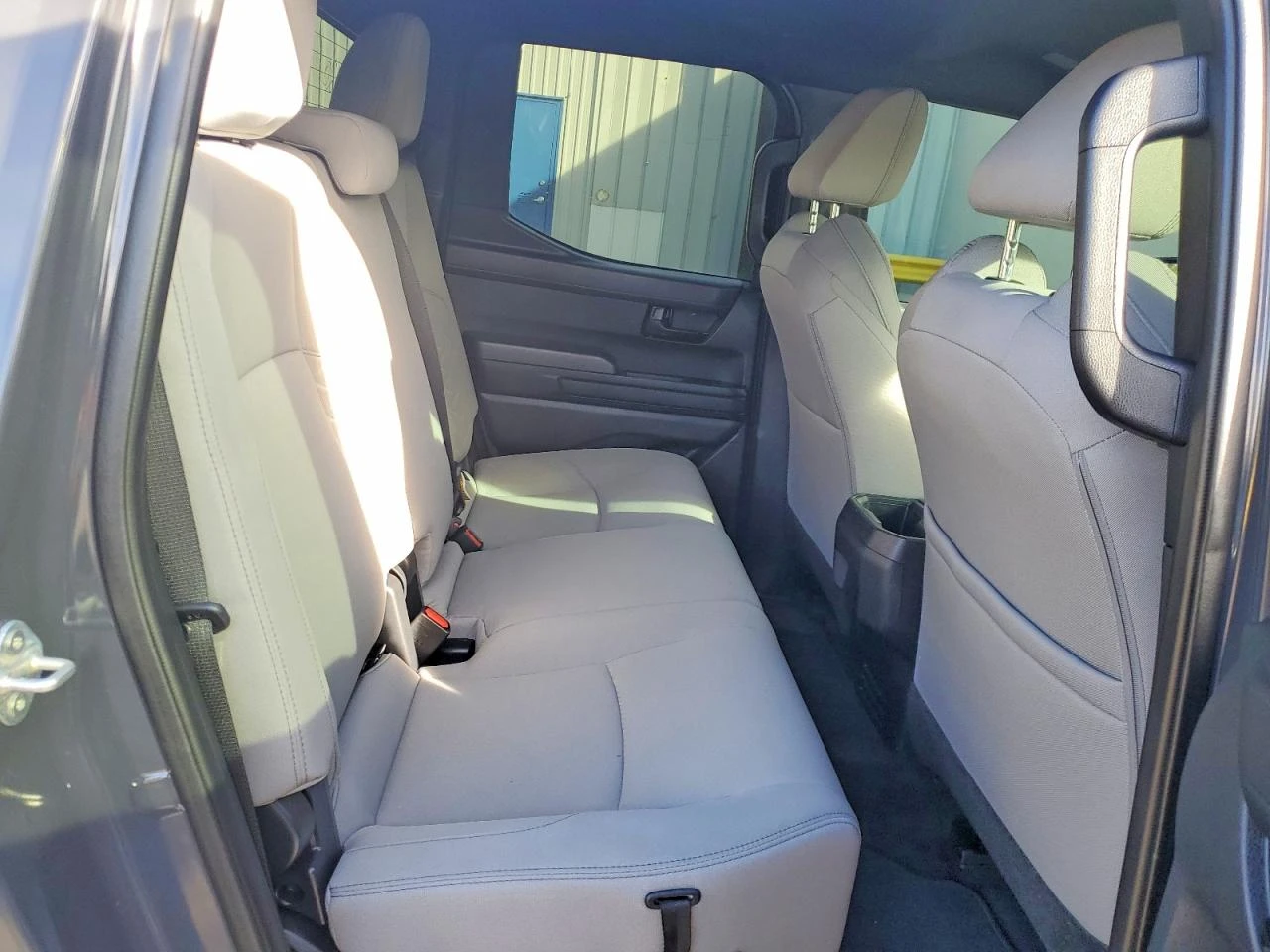 Toyota Tacoma 2.4l Double Cab, снимка 10 - Автомобили и джипове - 54323665