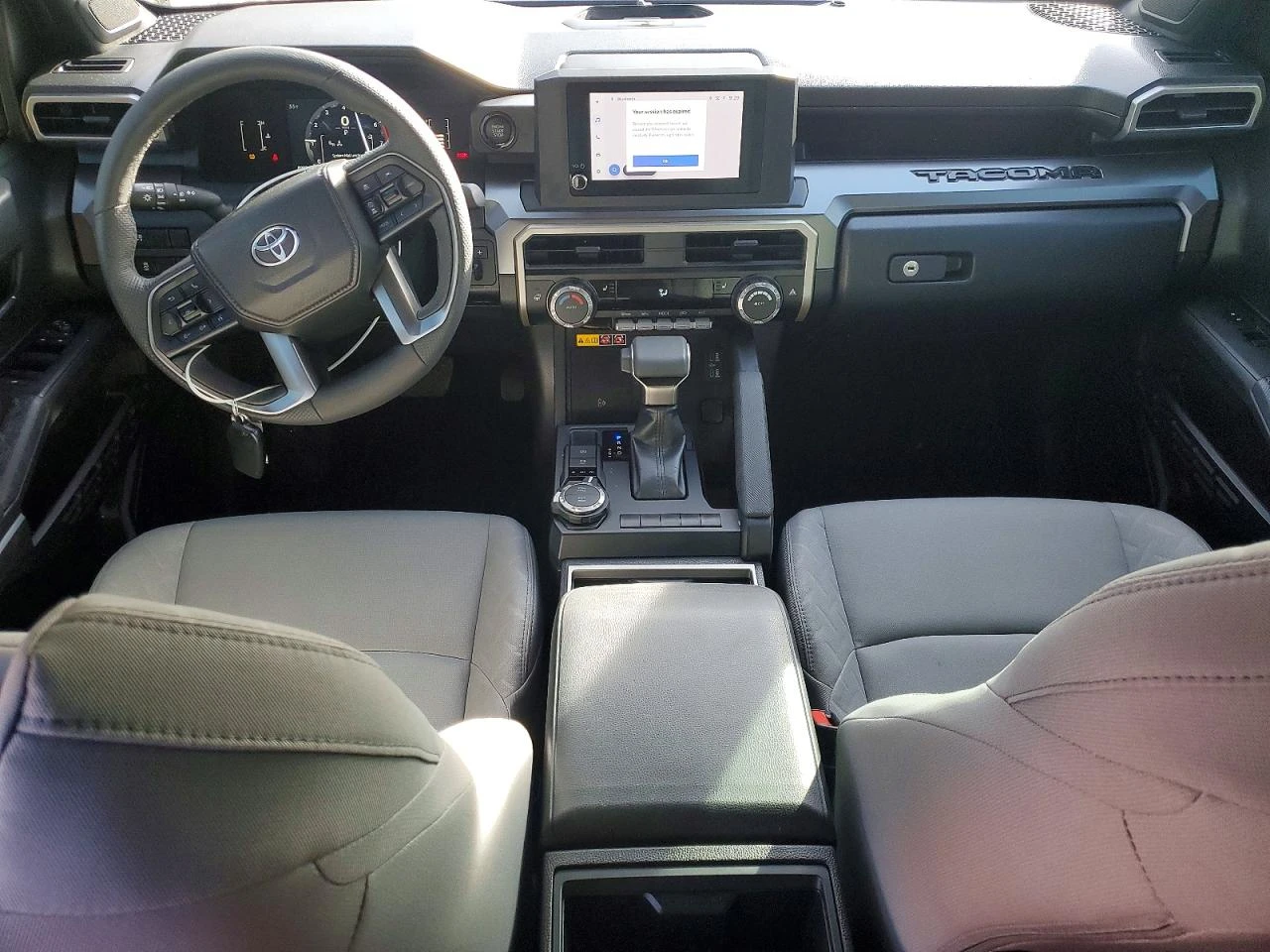 Toyota Tacoma 2.4l Double Cab, снимка 8 - Автомобили и джипове - 54323665