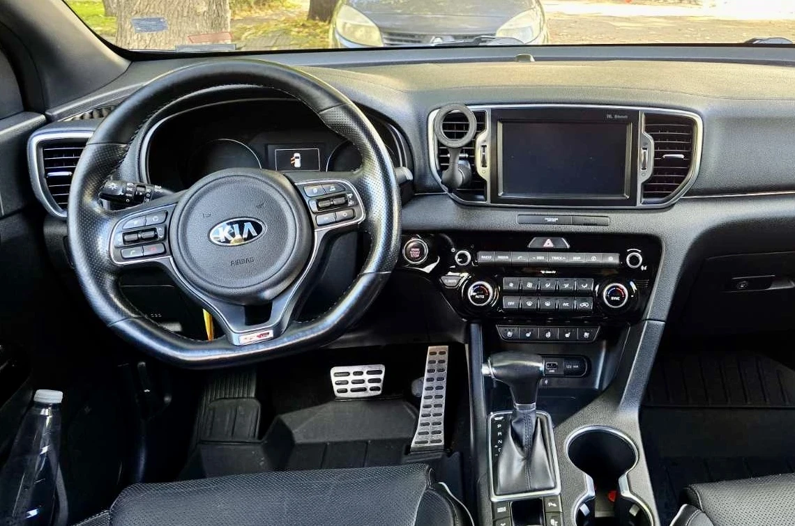 Kia Sportage 2.0 GT-LINE AWD, снимка 6 - Автомобили и джипове - 54421557