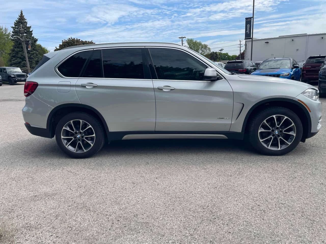 BMW X5 xDrive35i/ПОДГРЕВИ/АВТОФИНАНСИРАНЕ, снимка 4 - Автомобили и джипове - 54639477